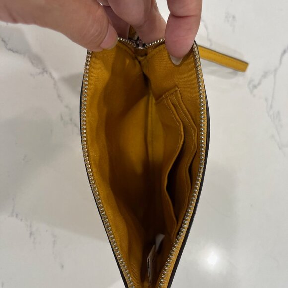 Coach Small wrist wallet , yellow mustard - Picture 5 of 5